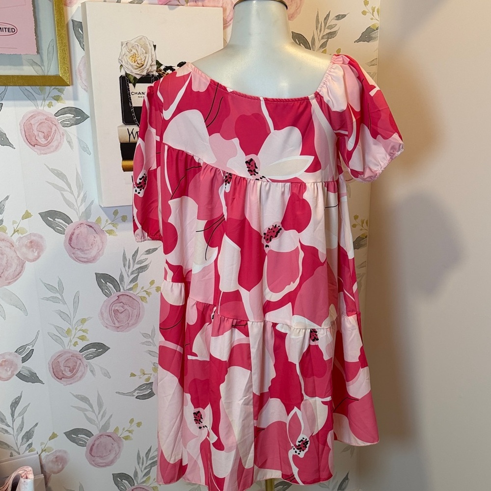 SHEIN Pink Floral Dress - Picture 3 of 4